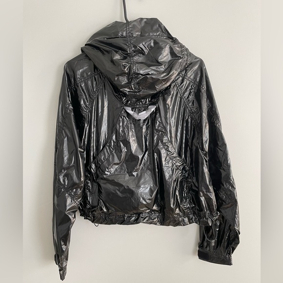NWOT Free People Dew Drop Rain Jacket shiny black size XS - Picture 4 of 12